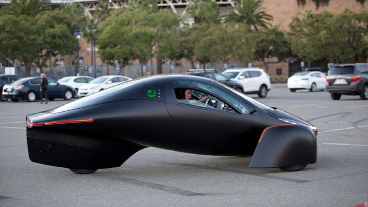 Стартап из США представил «электрокар будущего»